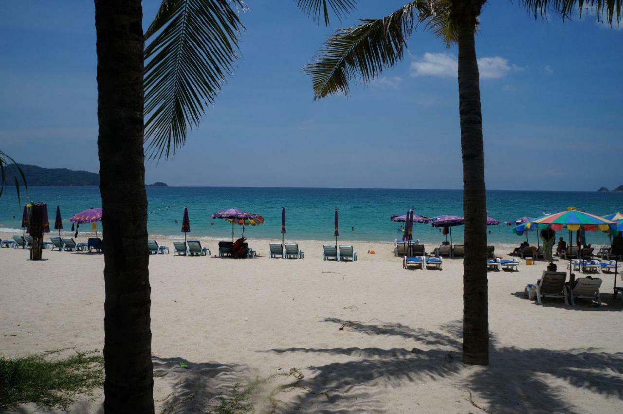 Wechat Inn Patong Exterior photo